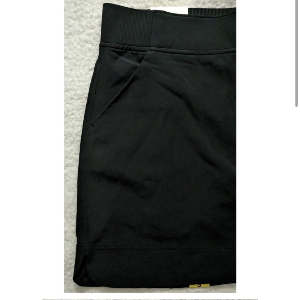 Skort - Picture 3 of 6